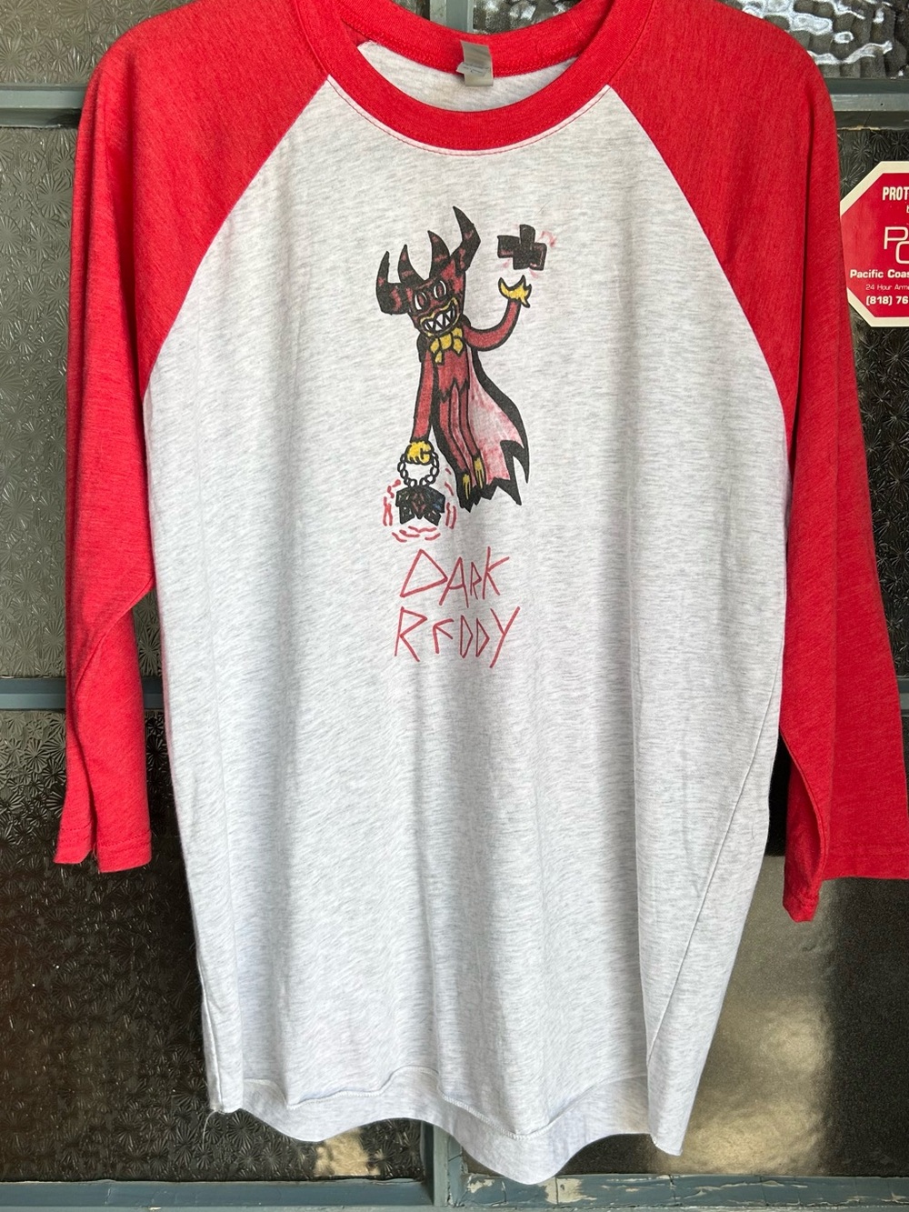 Dark Ready Devil Demon Graphic Raglan Baseball T-Shirt Red Gray Size L